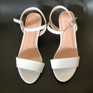 Girls White Dress Shoes